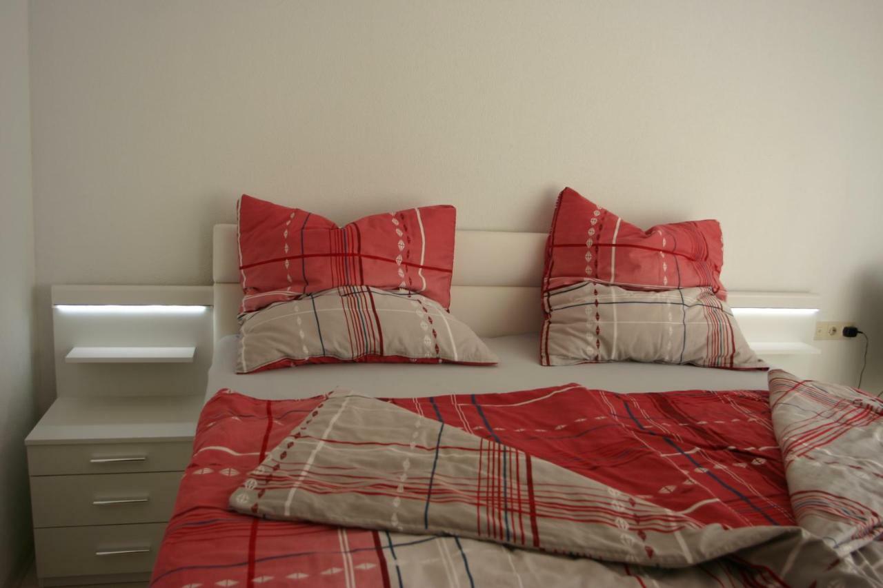 Apartmentbuymetzingen Ридерих Экстерьер фото