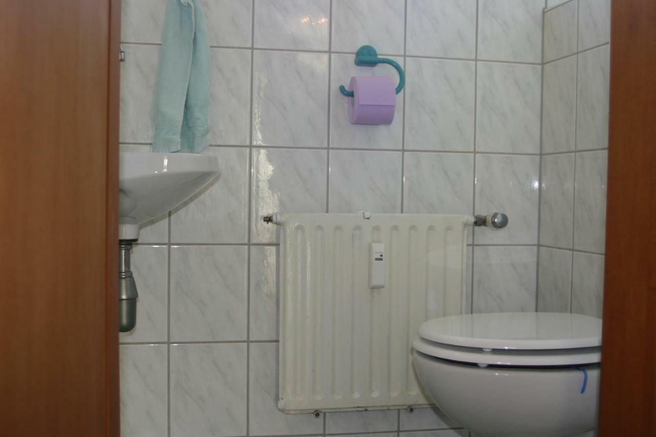 Apartmentbuymetzingen Ридерих Экстерьер фото